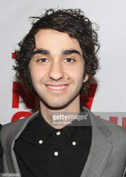 Alex Wolff photo