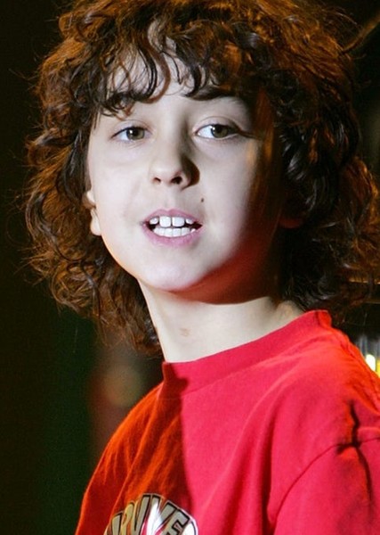 Alex Wolff photo