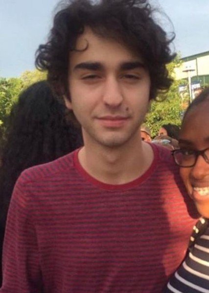 Alex Wolff photo