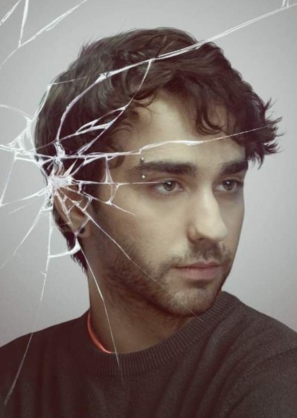 Alex Wolff photo