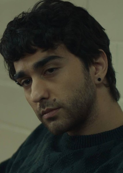 Alex Wolff photo