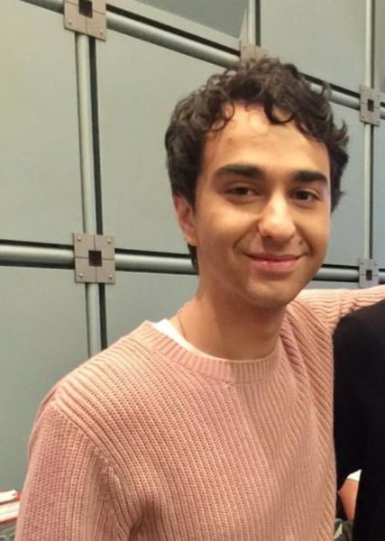 Alex Wolff photo