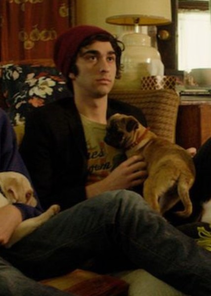Alex Wolff photo