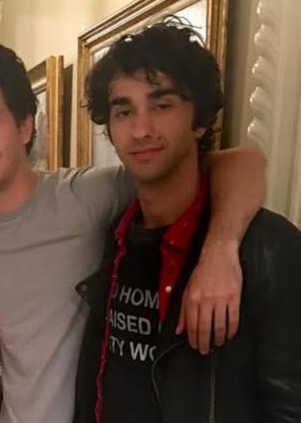 Alex Wolff photo