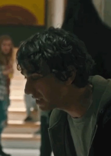 Alex Wolff photo