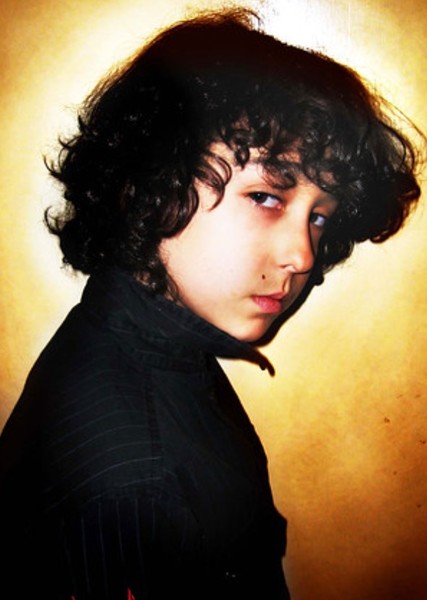 Alex Wolff photo
