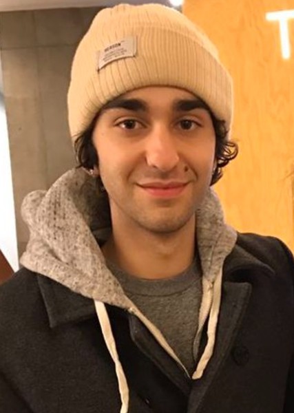 Alex Wolff photo