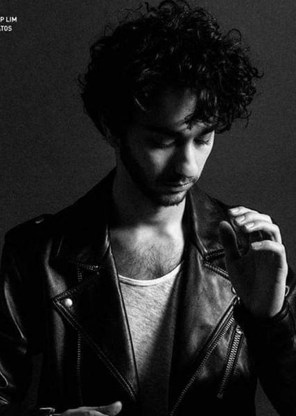 Alex Wolff photo