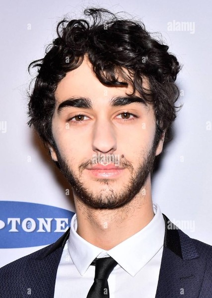 Alex Wolff photo