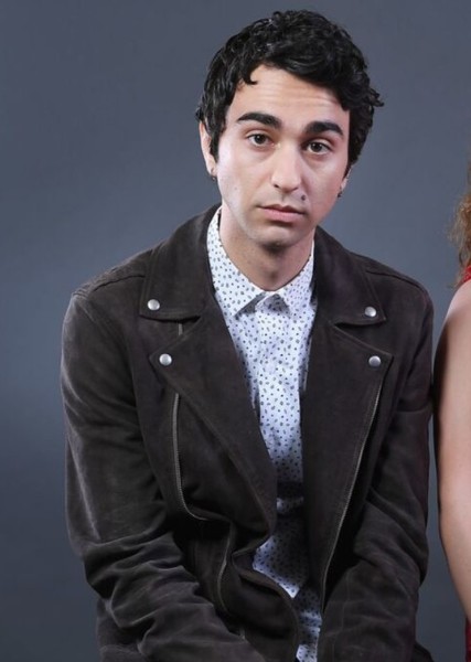 Alex Wolff photo