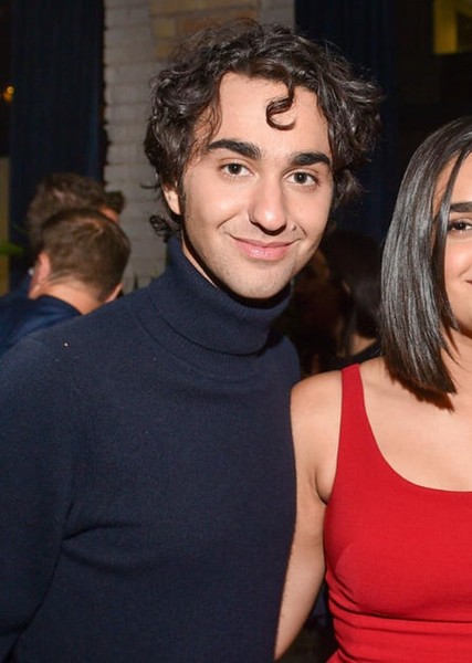 Alex Wolff photo