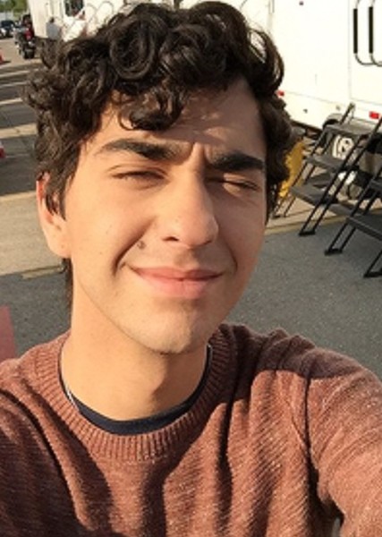 Alex Wolff photo