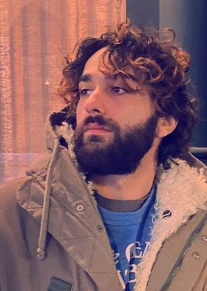 Alex Wolff photo