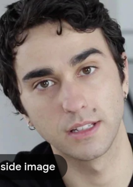 Alex Wolff photo