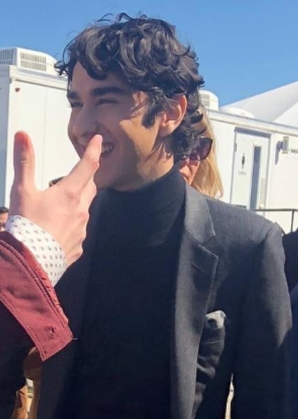 Alex Wolff photo