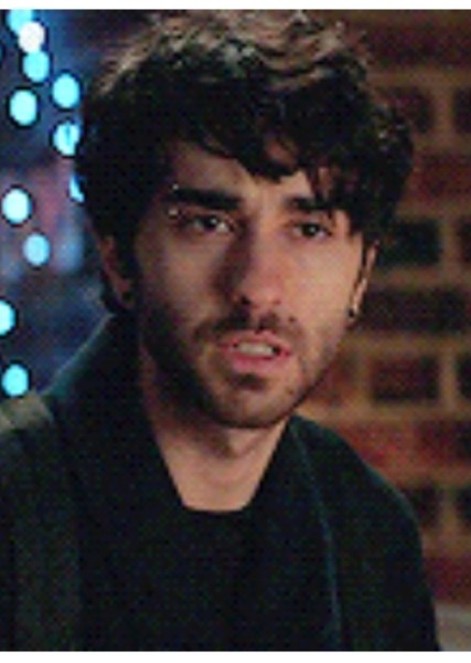 Alex Wolff photo