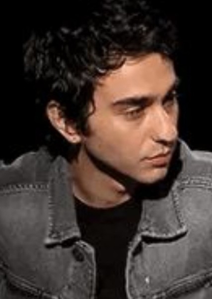 Alex Wolff photo