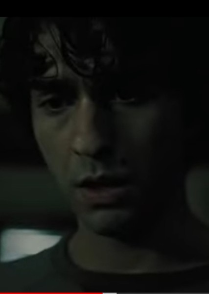 Alex Wolff photo