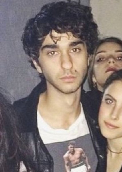 Alex Wolff photo