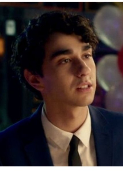 Alex Wolff photo