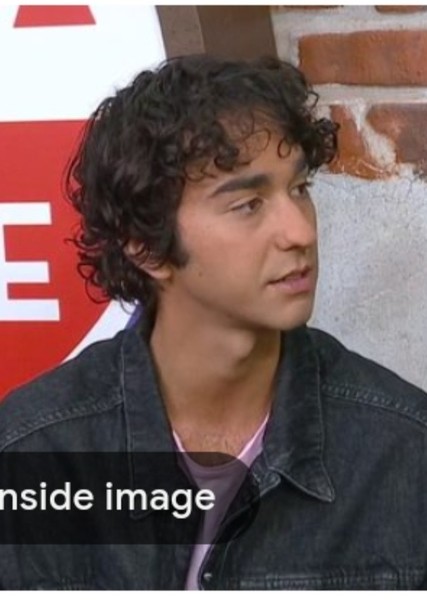 Alex Wolff photo