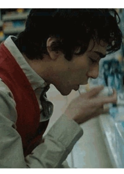 Alex Wolff photo