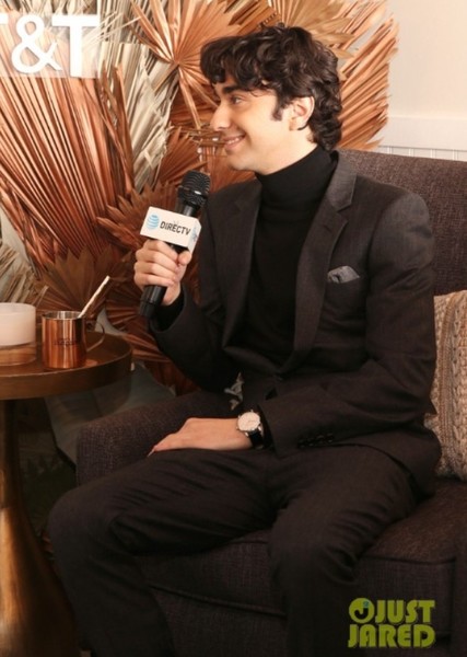 Alex Wolff photo