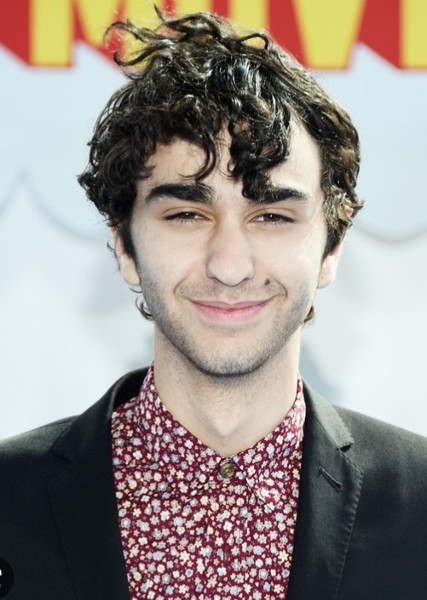 Alex Wolff photo