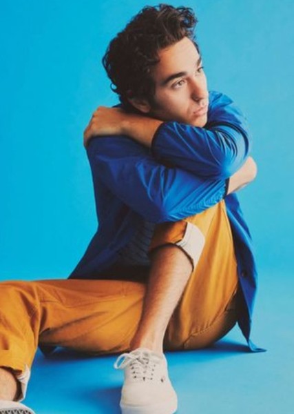 Alex Wolff photo
