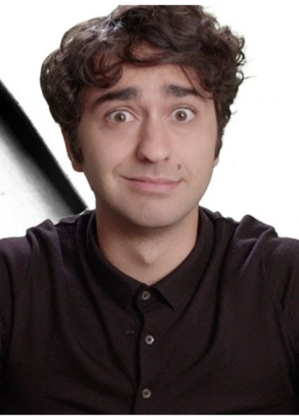 Alex Wolff photo