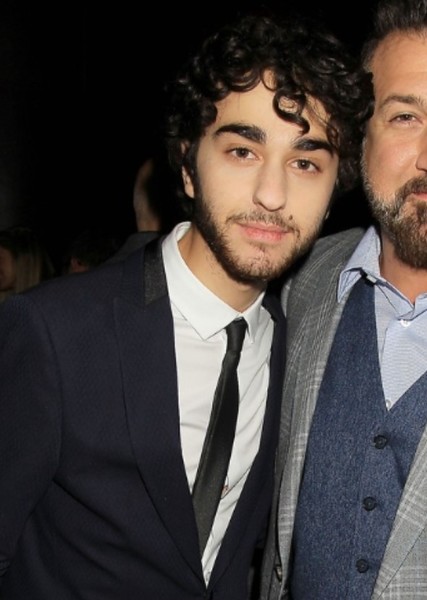 Alex Wolff photo