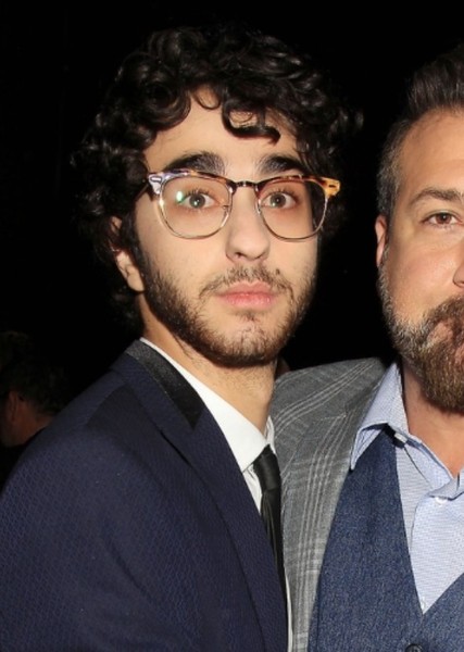 Alex Wolff photo