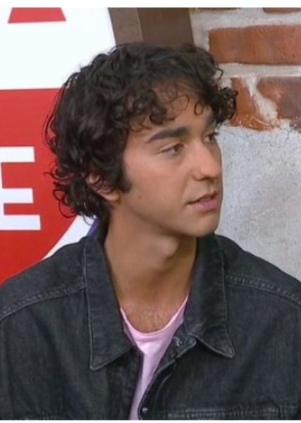Alex Wolff photo