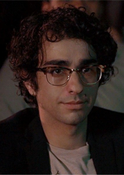 Alex Wolff photo