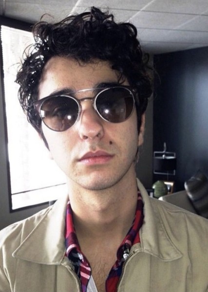 Alex Wolff photo