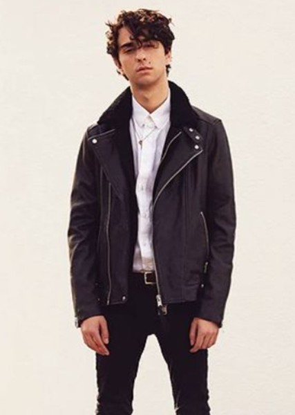 Alex Wolff photo