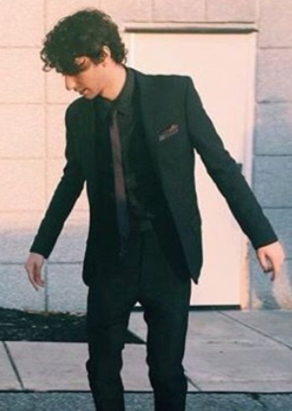 Alex Wolff photo