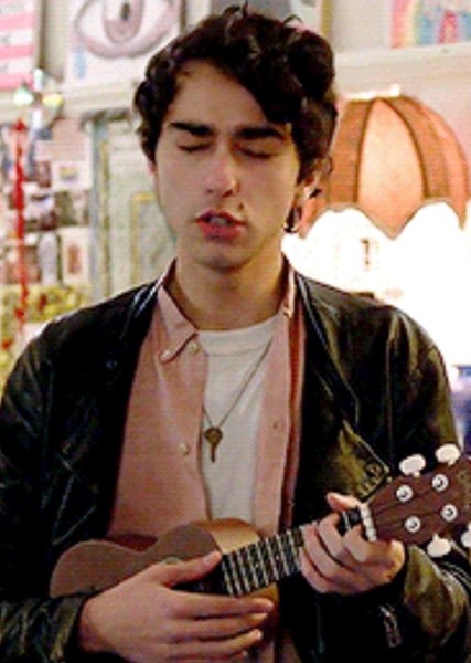 Alex Wolff photo