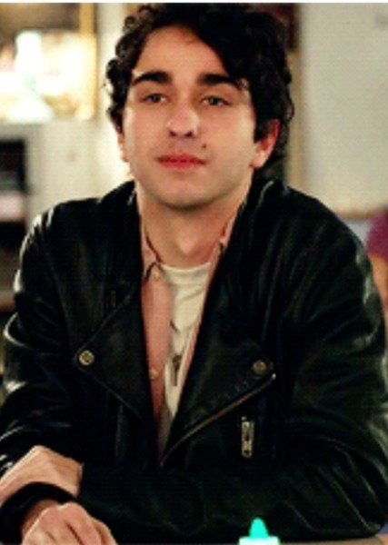 Alex Wolff photo