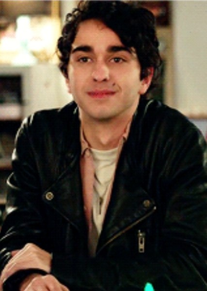Alex Wolff photo
