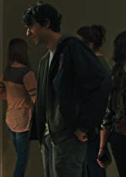 Alex Wolff photo