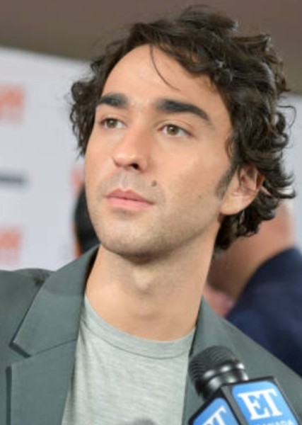 Alex Wolff photo