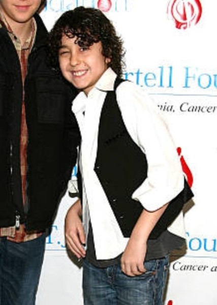 Alex Wolff photo