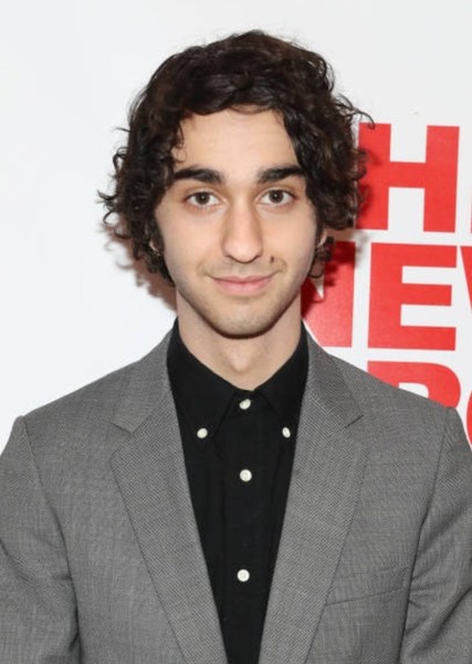 Alex Wolff photo