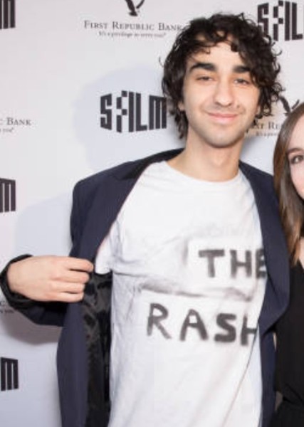 Alex Wolff photo