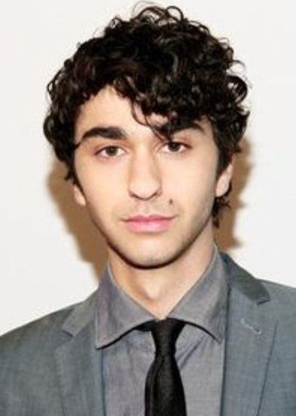 Alex Wolff photo