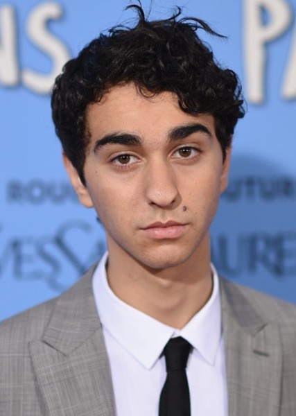 Alex Wolff photo