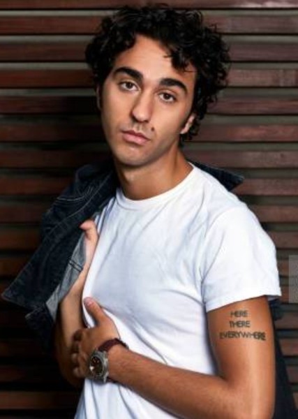 Alex Wolff photo