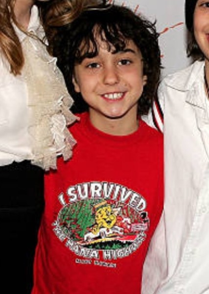 Alex Wolff photo