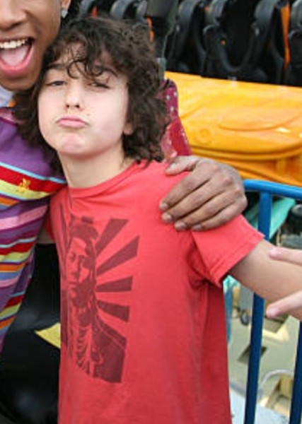 Alex Wolff photo